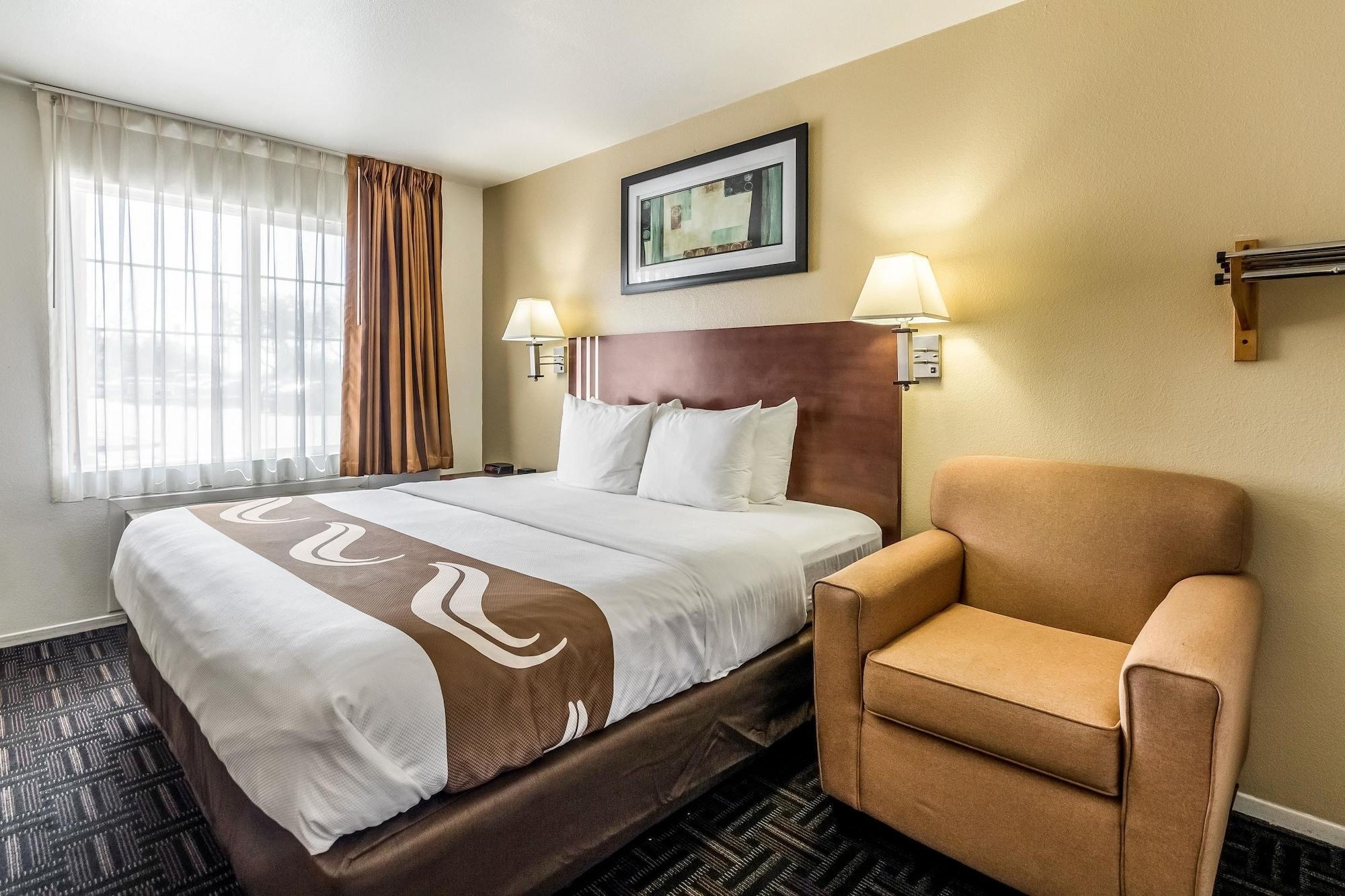 Quality Inn Fresno Near University Exterior foto