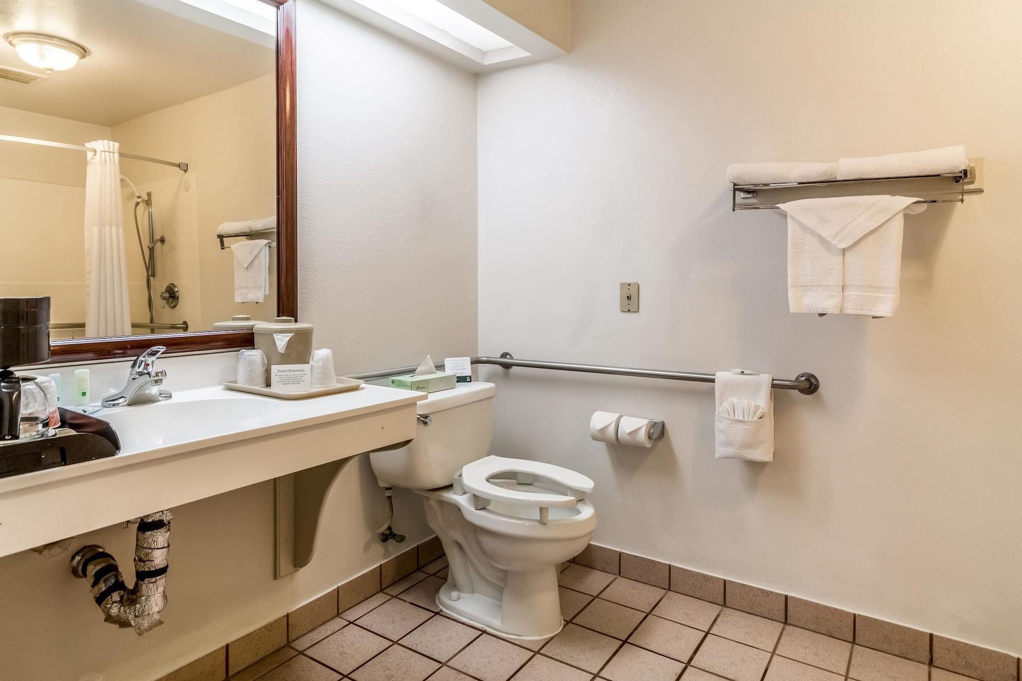 Quality Inn Fresno Near University Exterior foto