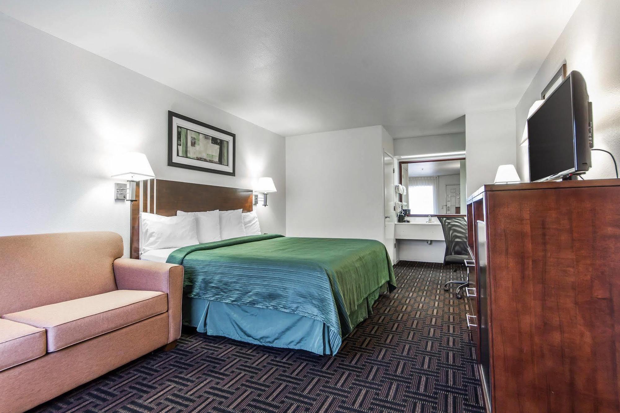 Quality Inn Fresno Near University Exterior foto